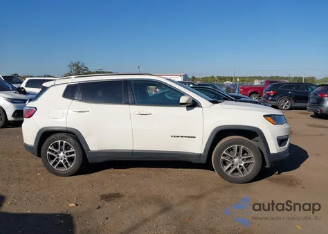 2018 Jeep Compass Latitude 4X4 z USA, uszkodzony, nr VIN 3C4NJDBB3JT483660